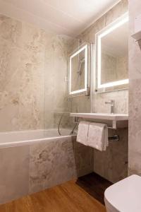 Best Western Montcalm - 53