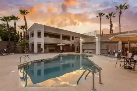 Best Western InnSuites Tucson Foothills & Suites - 17