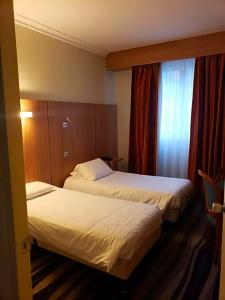 Kyriad Tours Centre - 60