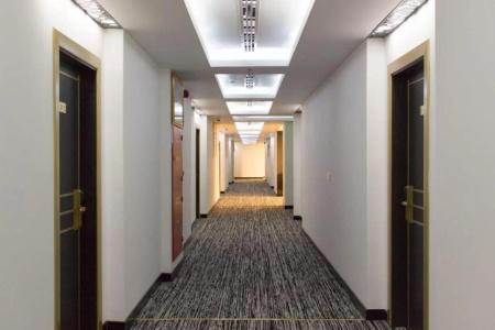 Parkside Plaza Muscat - 8
