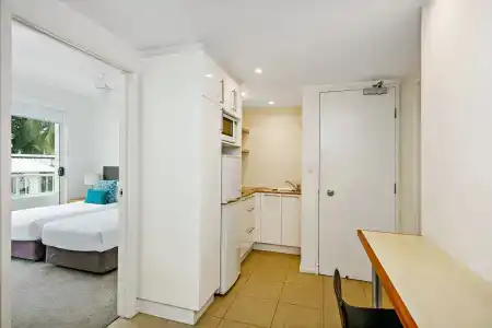 Mantra PortSea - 40