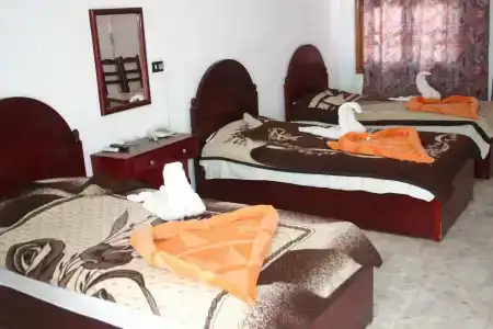 Yasmina - 5