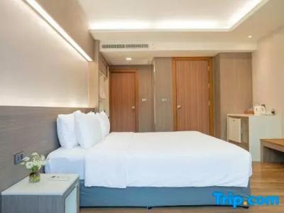 Khum Phucome -Sha Extra Plus - 156