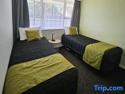 Scenicland Motels - 63