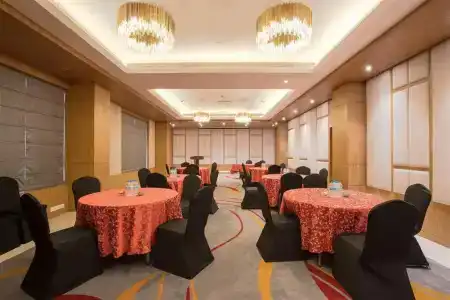 Ramada Encore by Wyndham Thamel - 11