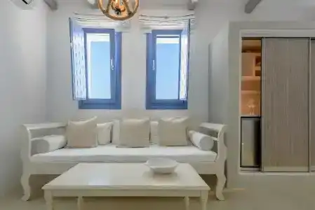 Kamares - 28