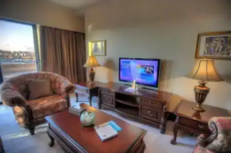 Grand Excelsior - 109