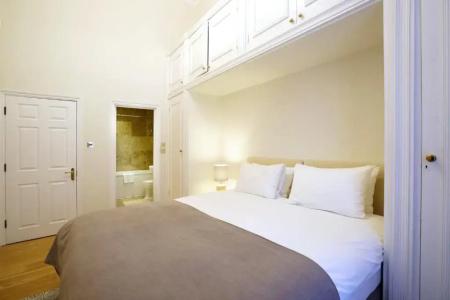 Queensgate Court - 286
