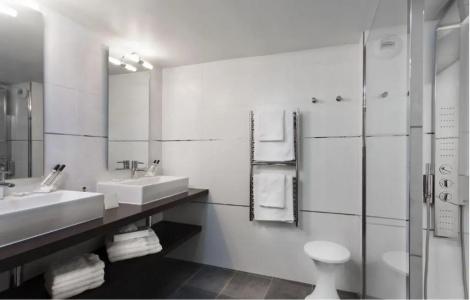 Hôtel Molière - 72