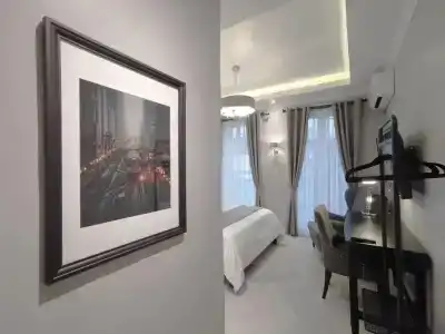 Double Bed - 40