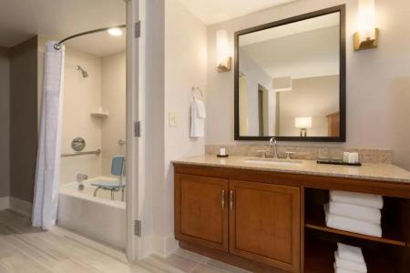 Embassy Suites by Hilton - 51