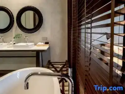 Atta Lakeside Resort Suite - 52
