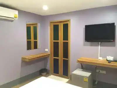 Apple Beachfront Resort - 3
