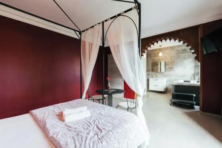 Riad - 45