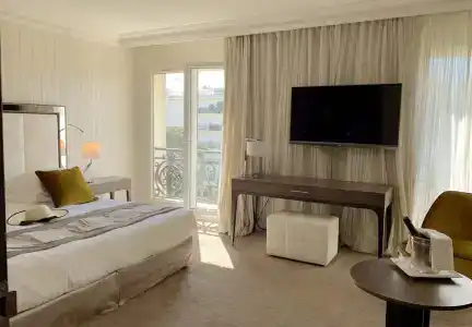 Hôtel Le Canberra - 11