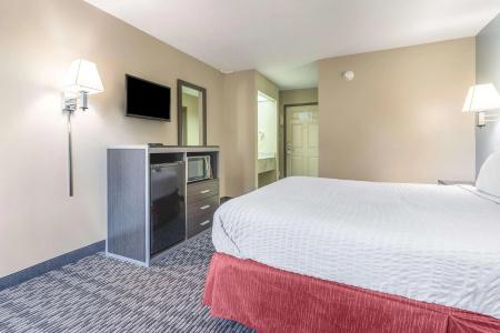 Americas Best Value Inn - - 3