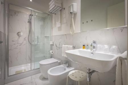 Ungherese Small Luxury Hotel - 111