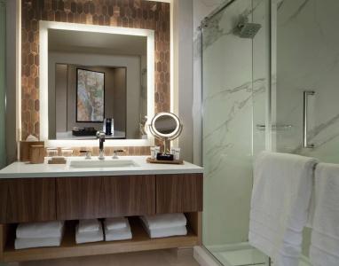 The Porter Portland, Curio Collection By Hilton - 69