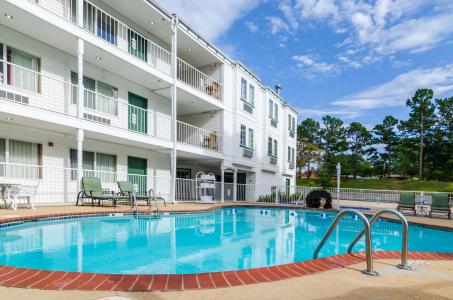 Quality Inn South - 16