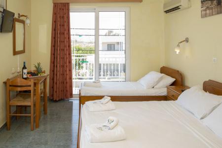 Alia Luxury Suites - 3