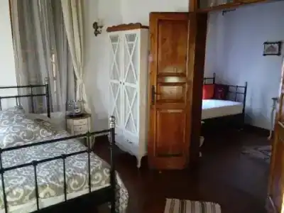 Aristonicus Boutique - 8