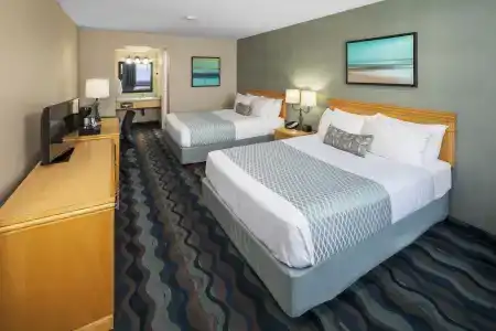 Accent Inns Vancouver Airport - 3