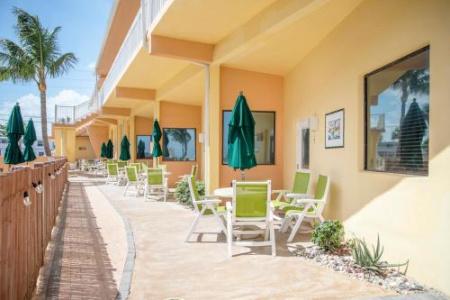 Windjammer Resort and Beach Club - 17
