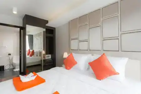 6th Avenue Surin Beach - 42