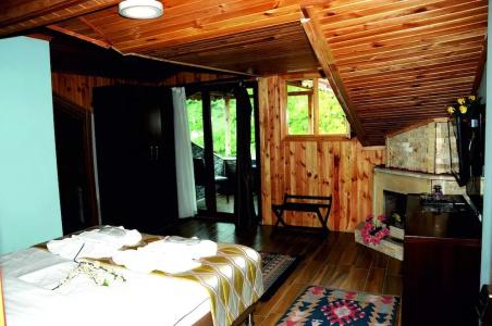 Hill River - 41
