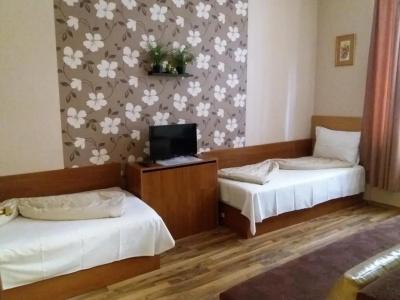 The English Guest House - 18