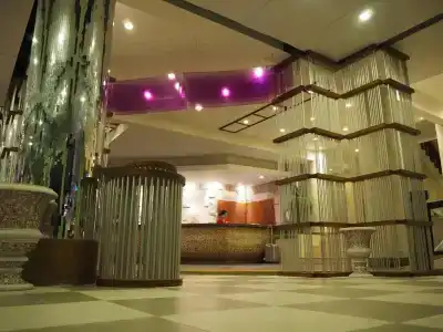 SeaCono Patong Beach Front - 0