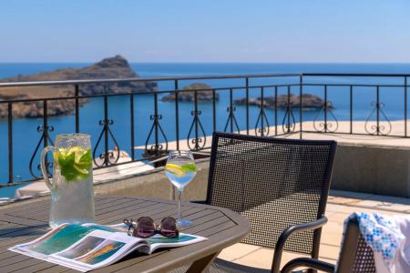 Maris Lindos Suites & - 44