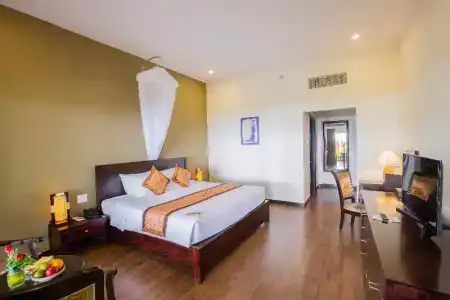 Diamond Bay Resort & Spa - 54