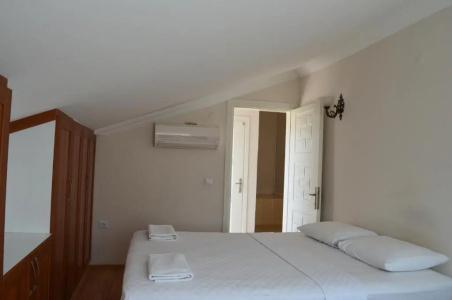 Cam - 112