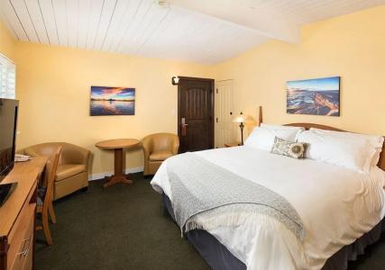 Crown City Inn Coronado - 2