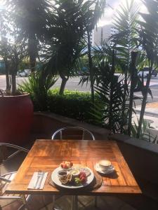 Bay Village Tropical Retreat & - 12