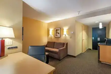 DoubleTree by Hilton Savannah Airport - 44