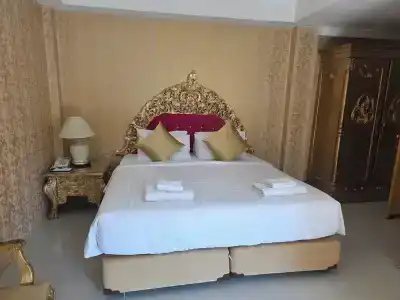 Nakaraj Princess Chiang Rai - Walking Street - 24