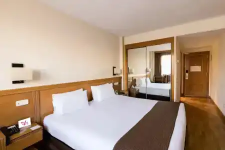 Rafaelhoteles Piramides - 46