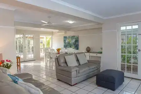 Coral Beach Noosa - 96