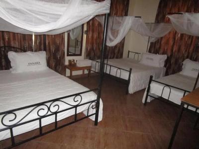 Fanaka Safaris Campsite & Lodges - 10