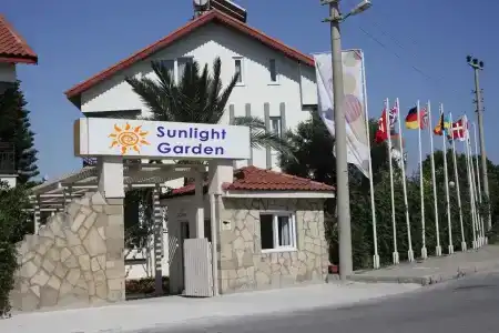 Sunlight Garden - 0