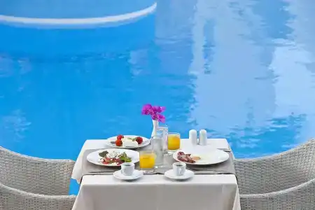 Aegean Plaza - 12