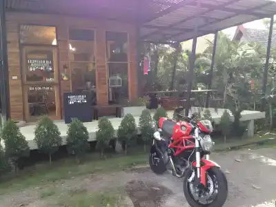 Banmaihom Amphawa - 8