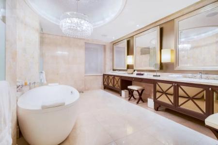The Ritz-Carlton, - 88