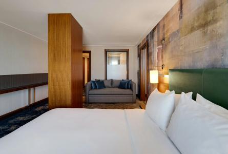 Doubletree by Hilton Van - 4