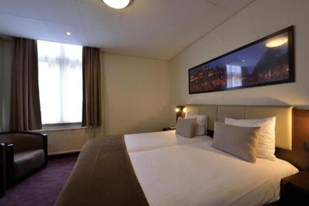 Best Western Dam Square Inn - 40