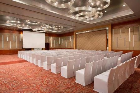 Sheraton Grand Bangalore at Brigade Gateway - 49