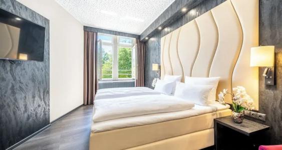 Plaza Schwerin; Sure Collection By Best Western - 53