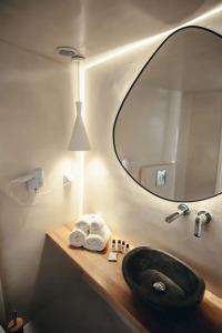 Oia Memories Suites - 8